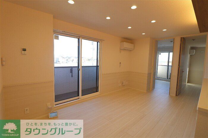 居室・リビング　お問合せはタウンハウジングまで！※現地待合わせ相談可能