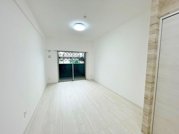 居室・リビング　★洋室11.43帖★