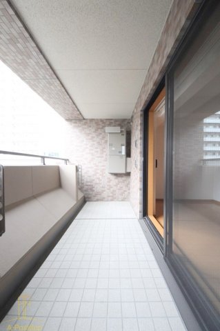 バルコニー　リーガル四ツ橋立売堀II