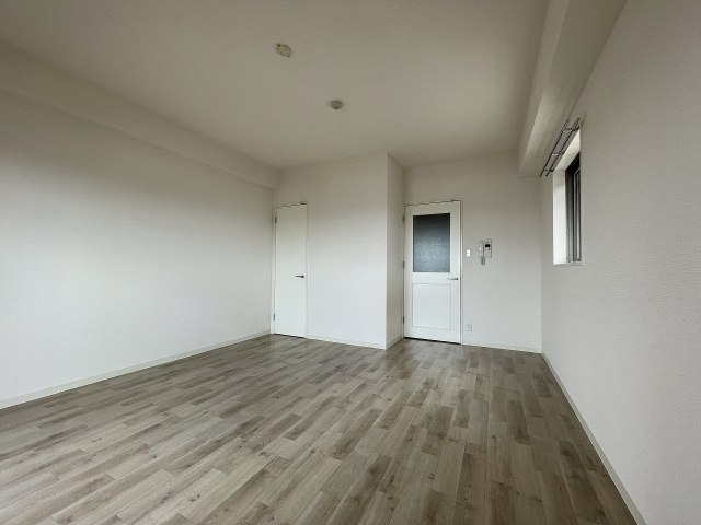 居室・リビング　※同物件別号室