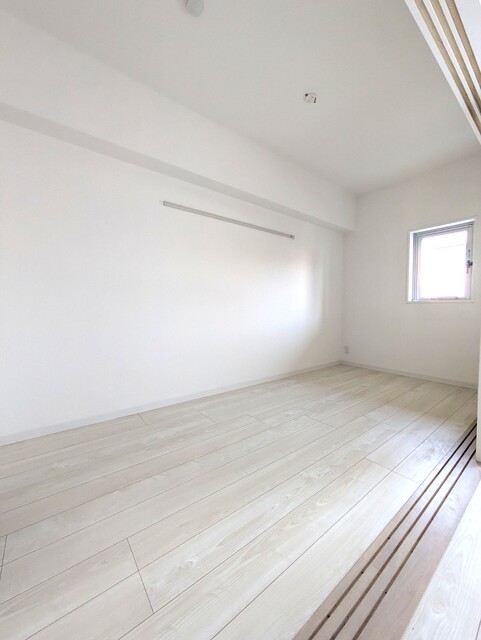 その他部屋・スペース　建築中の２０１号写真