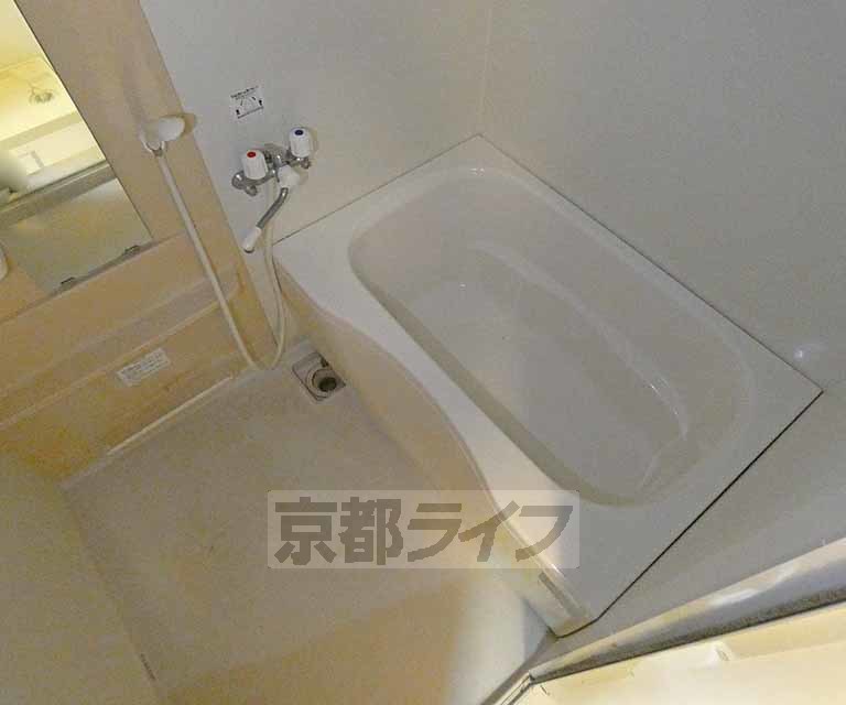 バス・シャワールーム　バスです。