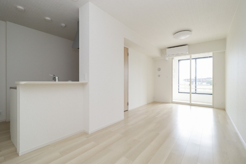 居室・リビング　図面と現状に相違がある場合には現状を優先