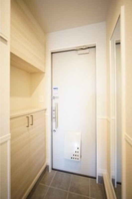 玄関　図面と現状に相違がある場合には現状を優先