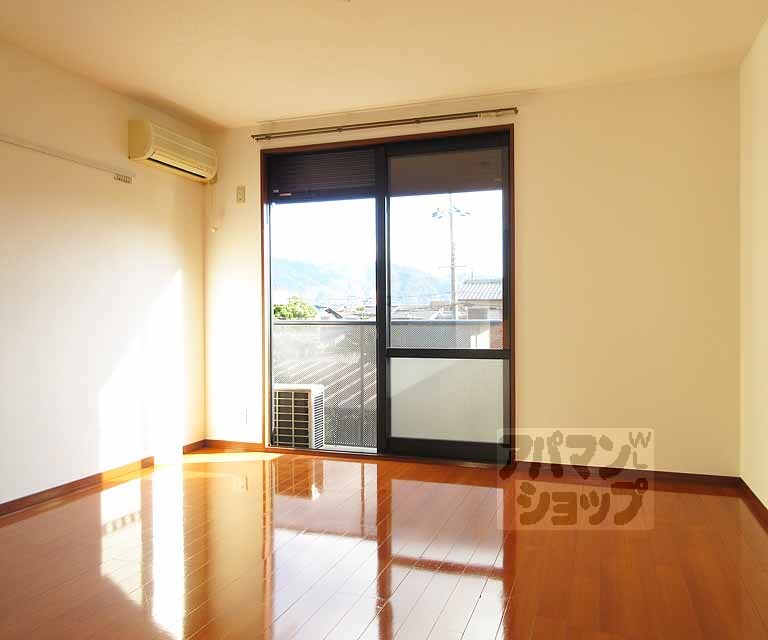 居室・リビング　きれいな室内です！