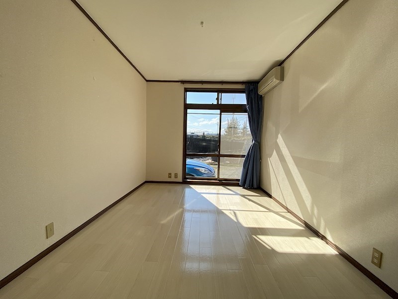 居室・リビング　キッチンスペース