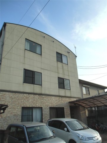 建物外観　ピエタ・鉄骨造