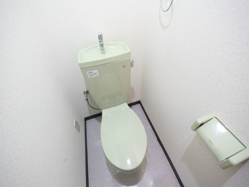 トイレ　洋式トイレ（温水洗浄便座設置可）