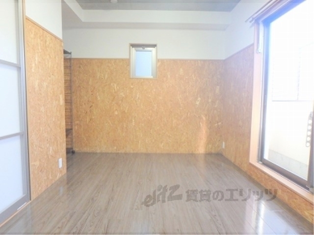 居室・リビング　洋室