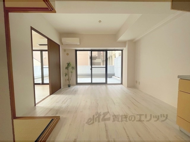 居室・リビング　居室