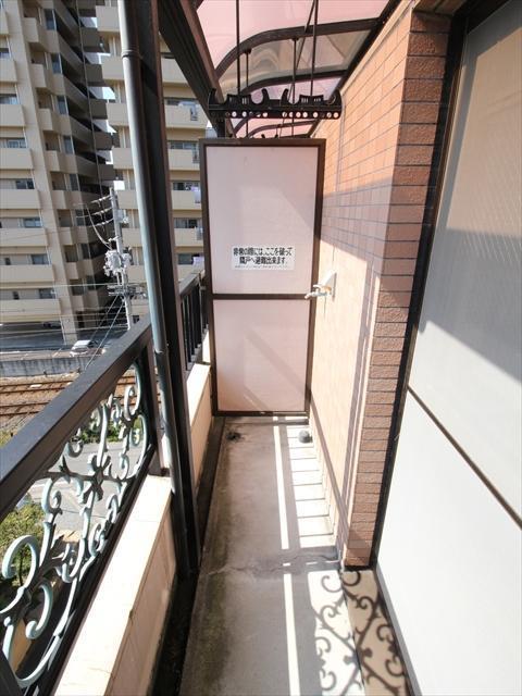 バルコニー　松山市味酒町　メゾンシーブリーム　ベランダ