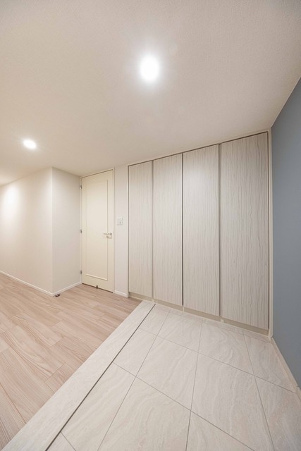 玄関　※写真は同タイプ住戸です。