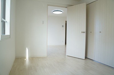 収納　衣類の収納に便利なクローゼット付きです♪