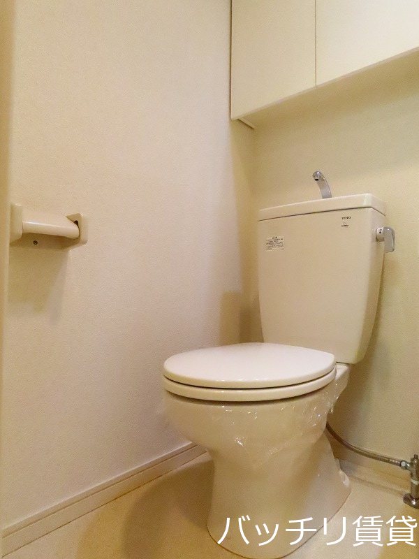 トイレ　同型タイプの為、現状を優先致します。