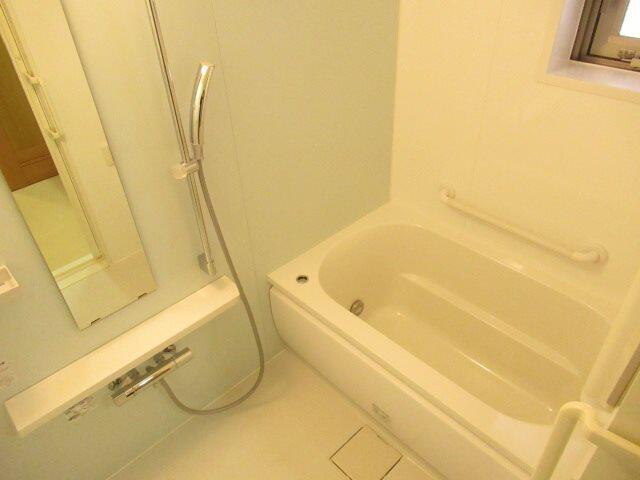 バス・シャワールーム　?