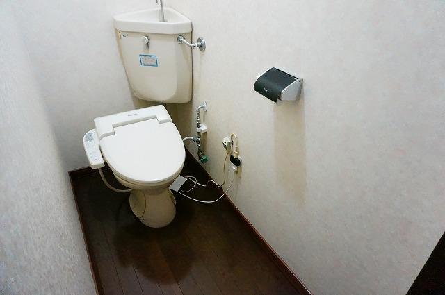 トイレ　トイレ