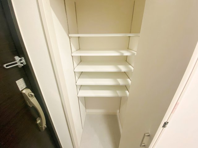 収納