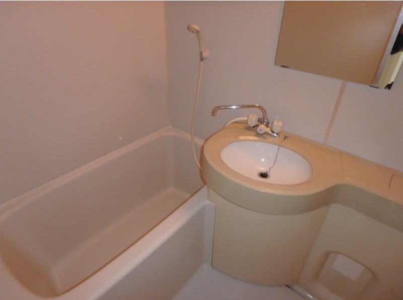 洗面設備　図面と現状に相違がある場合には現状を優先