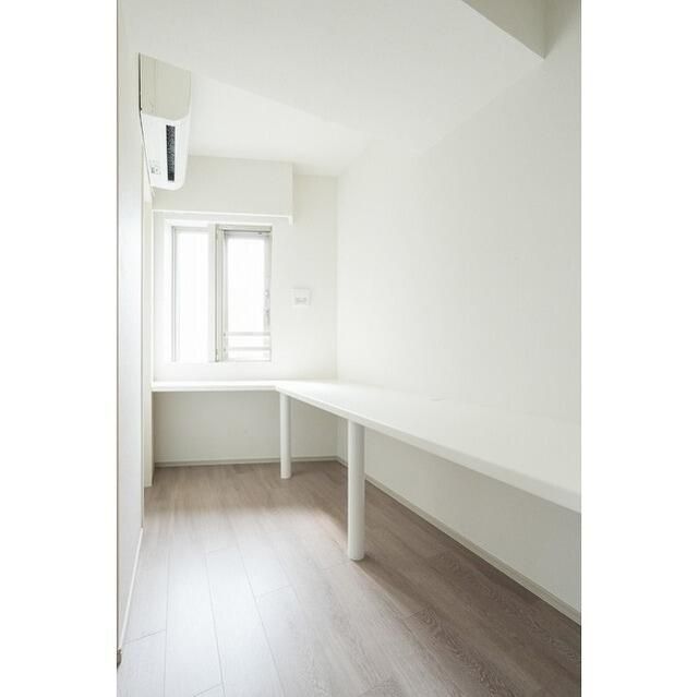 その他部屋・スペース　明るい色調の室内です