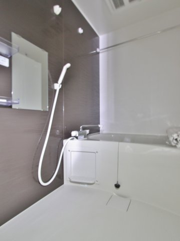 バス・シャワールーム　参考写真（同物件別部屋）