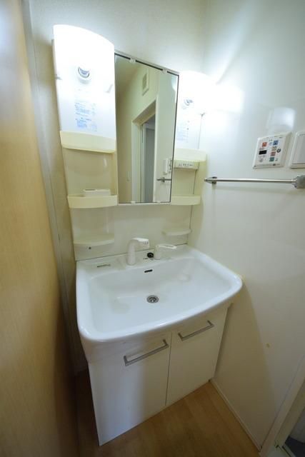 洗面設備　洗面台