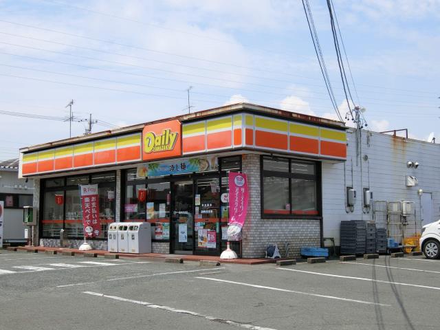 コンビニ　デイリーヤマザキ（コンビニ）まで195m