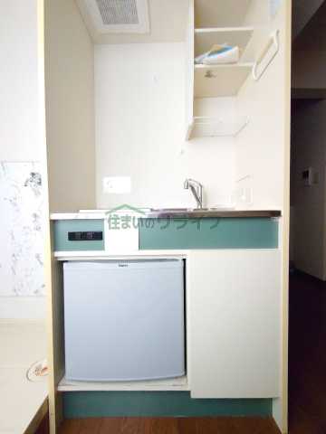 キッチン　別部屋の画像になります。