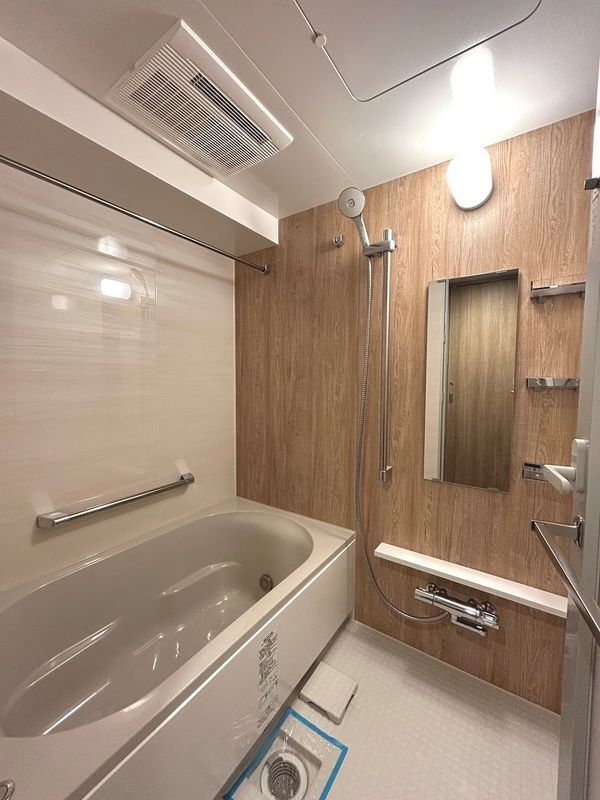 バス・シャワールーム