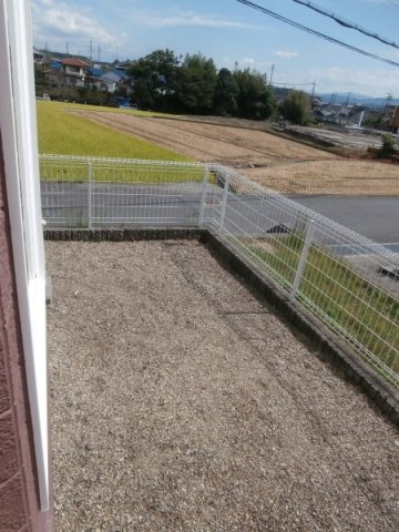 バルコニー　専用庭