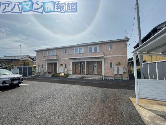 建物外観　外観写真（昼）