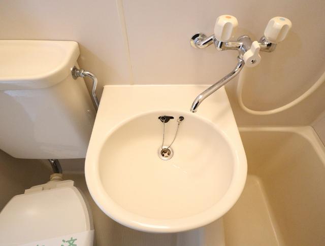 洗面設備　洗面所　※同物件・同仕様画像