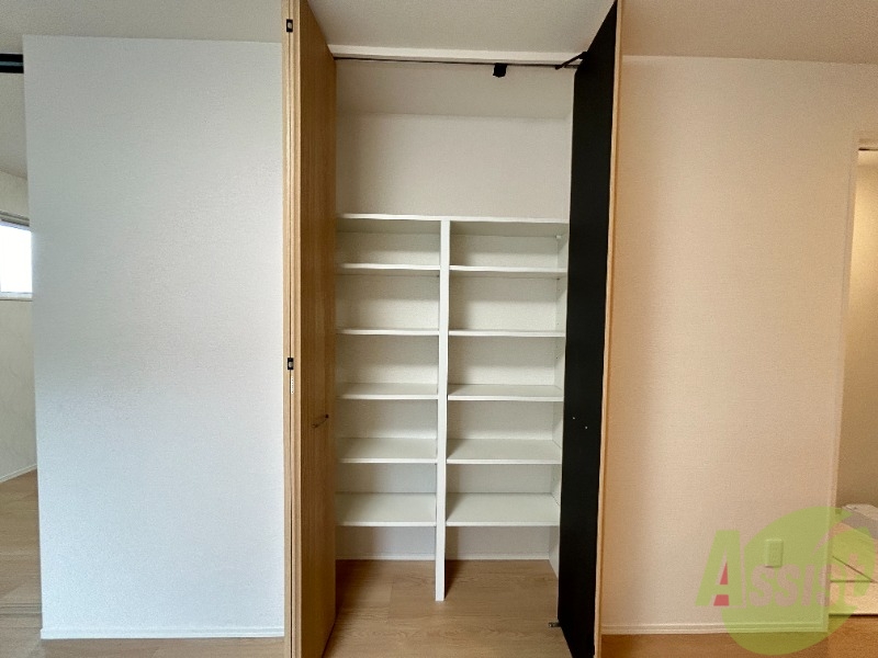 収納　収納はこんな感じ。部屋をスッキリさせましょう。
