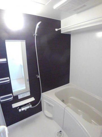 バス・シャワールーム　お風呂です