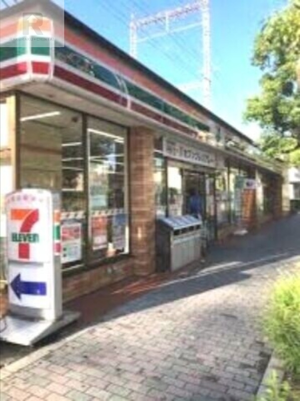 コンビニ　セブンイレブン東大阪小阪3丁目店（コンビニ）まで352m