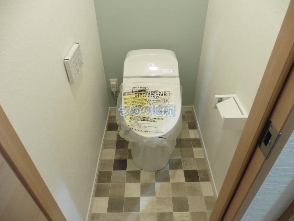 トイレ　トイレ