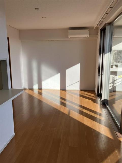 居室・リビング　２０２５年１１月撮影