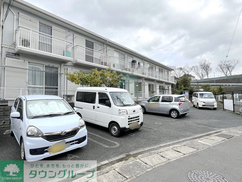 駐車場　駐車場