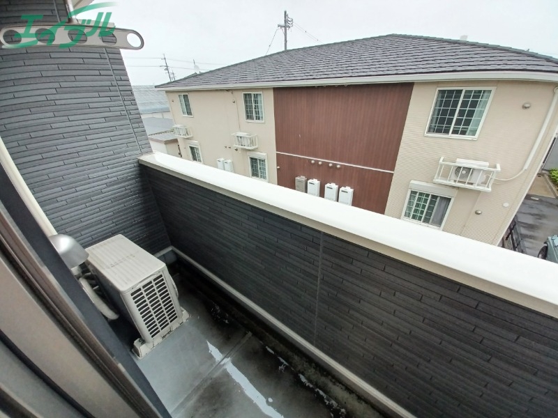 バルコニー　同型参考写真