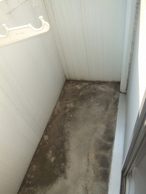 バルコニー　「バルコニー」