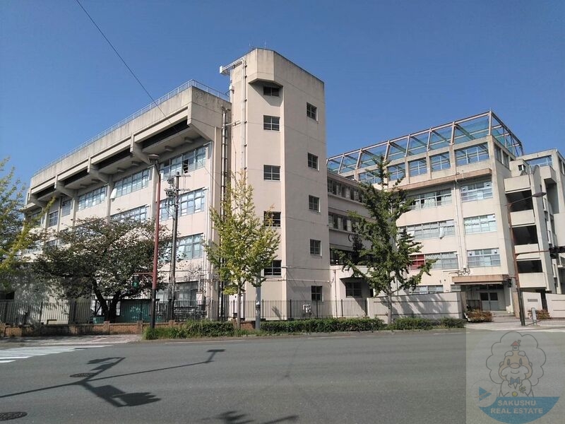 中学校　福岡市立博多中学校（中学校）まで1200m