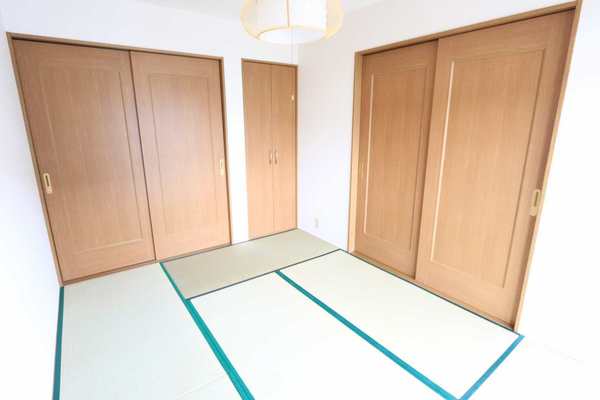 グリーンパークフラッツの内装写真