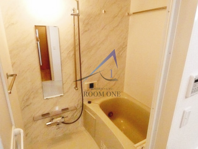 バス・シャワールーム　お風呂です。