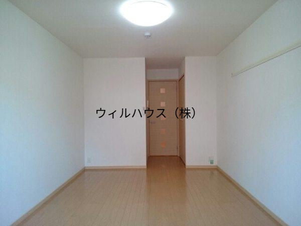 居室・リビング　明るいリビング！