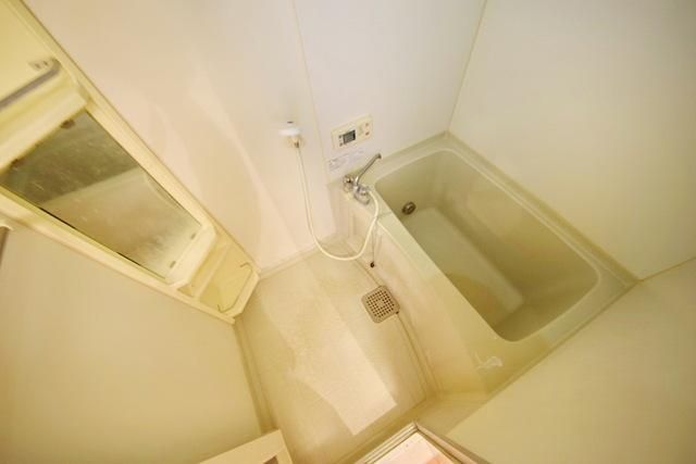 バス・シャワールーム　追い焚きでき