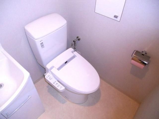 トイレ　★温水洗浄便座付きトイレ★
