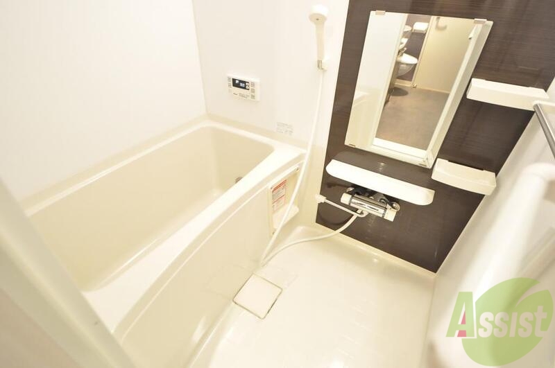 バス・シャワールーム　追い炊き付浴室♪