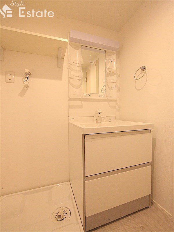 洗面設備　シャンプードレッサー