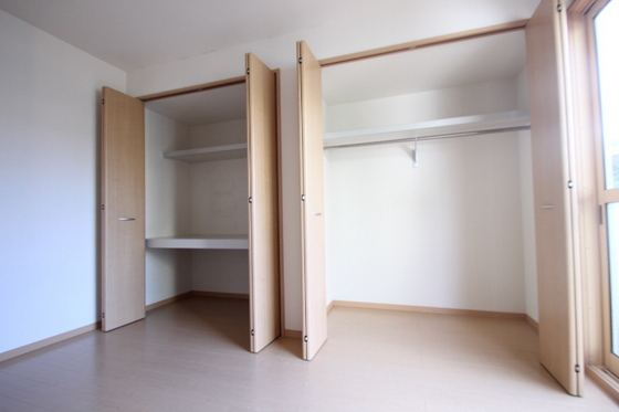 収納　※別部屋の写真です