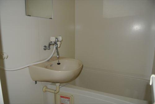 バス・シャワールーム　バス