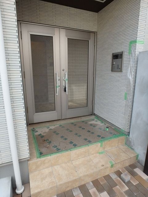 エントランス　★オートロックです★
